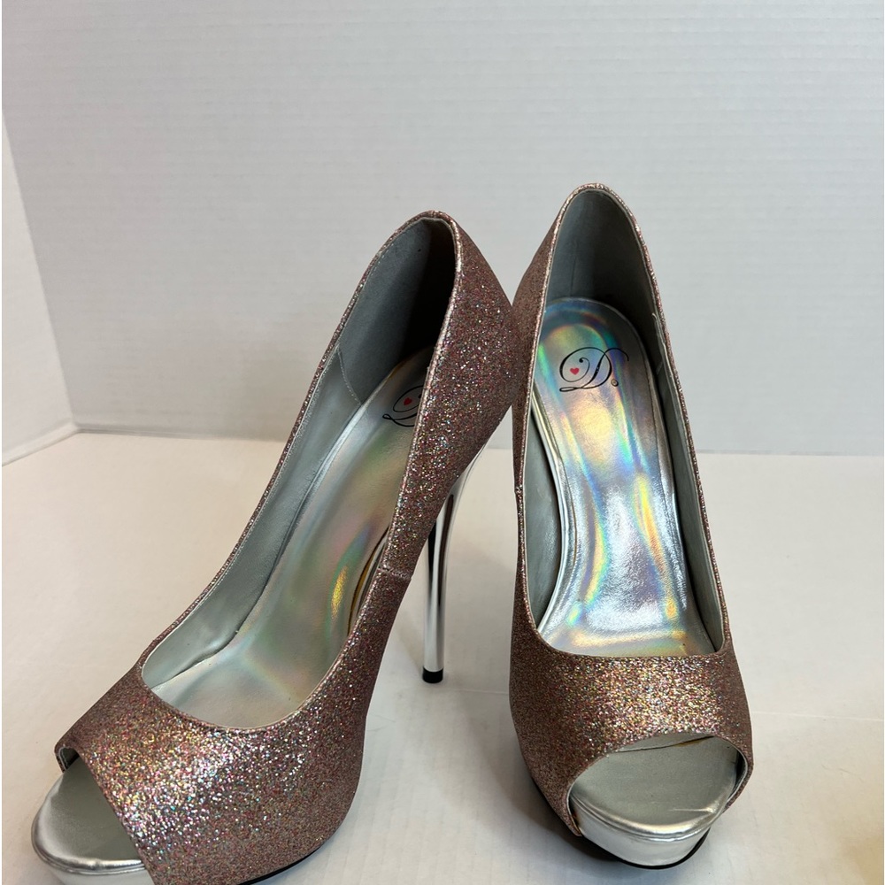 My Delicious sparkly platform heels. NIB size 9